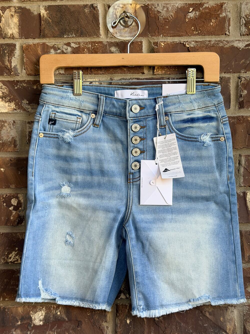 KanCan Distressed Bermuda Denim Shorts Light Wash Button Fly Size M NWT